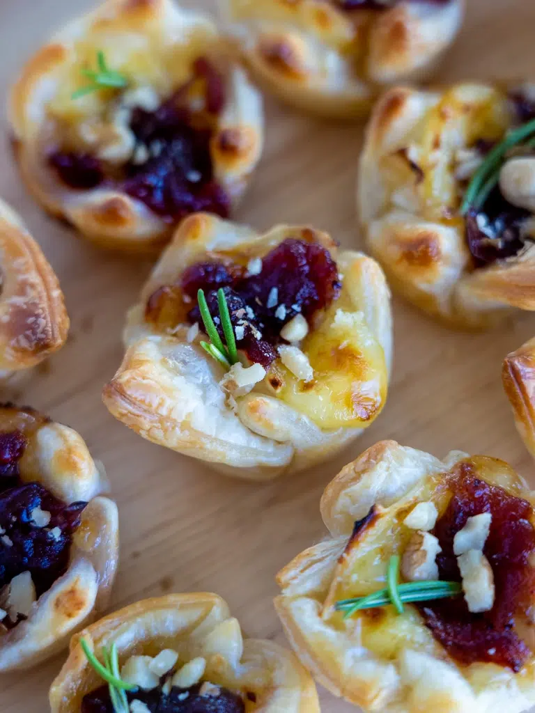 Cranberry Brie Bites